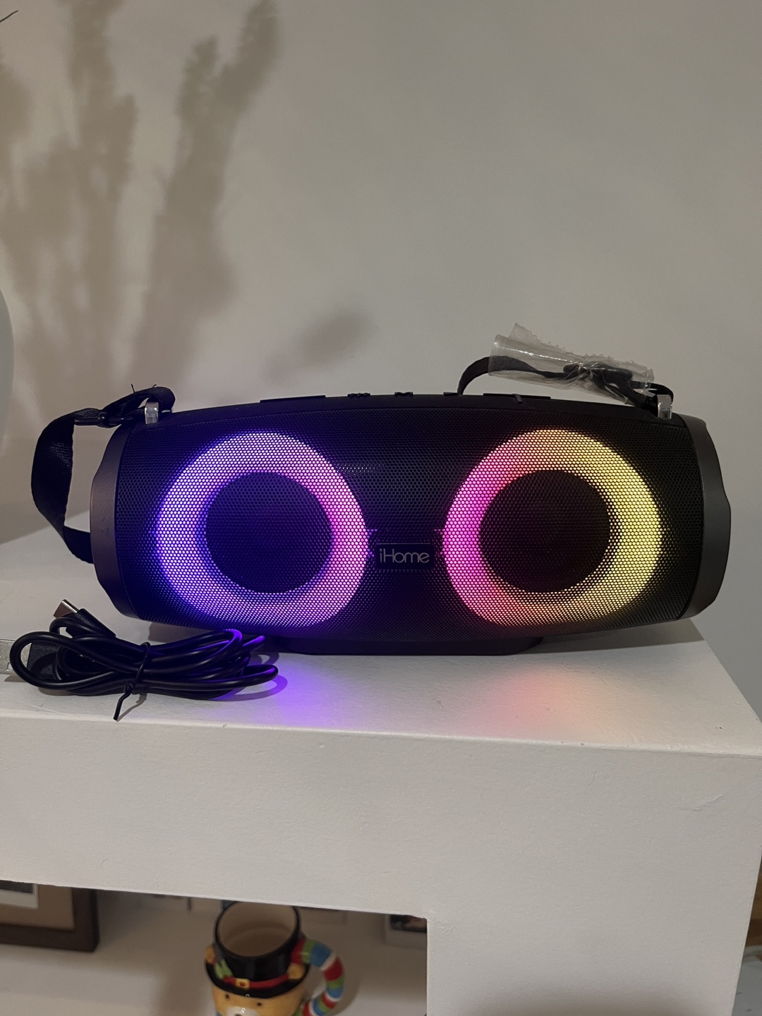 iHome Portable Bluetooth Speaker - photo 3