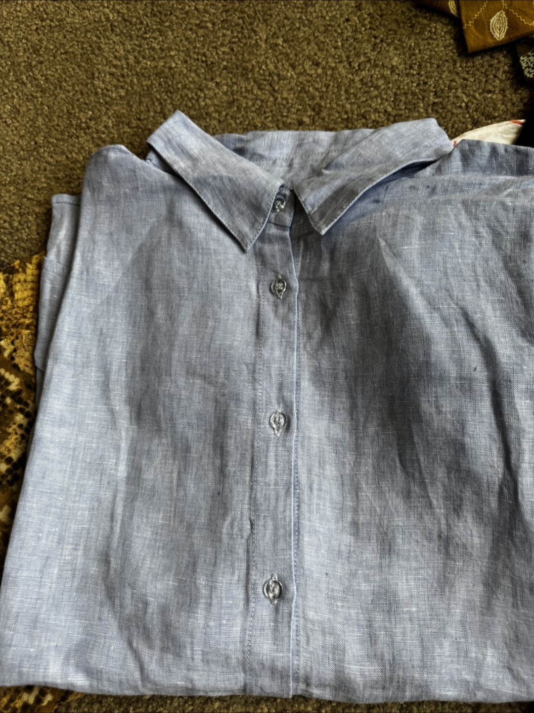 Assorted Women's Button-Up Shirts - photo 3