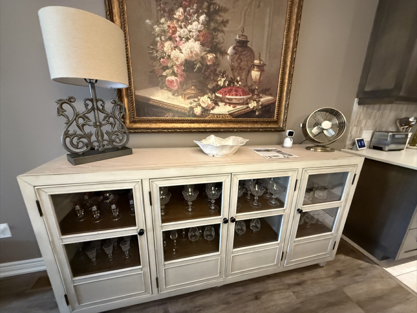 Creamy White Glass Door Cabinet - photo 4