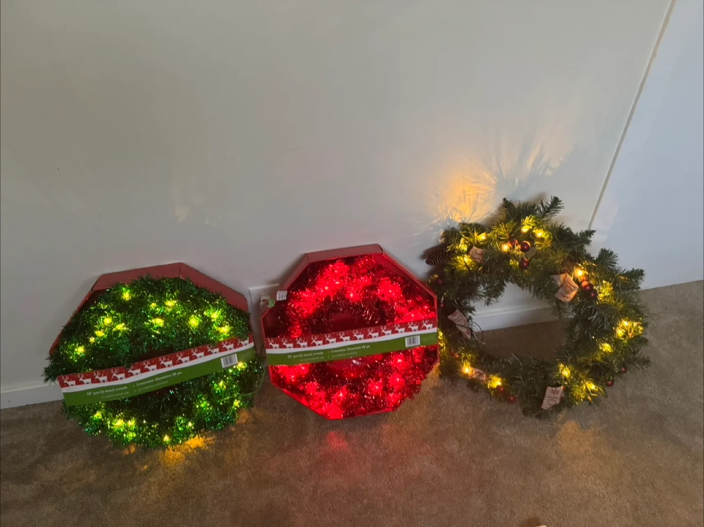 Christmas Wreaths thumbnail