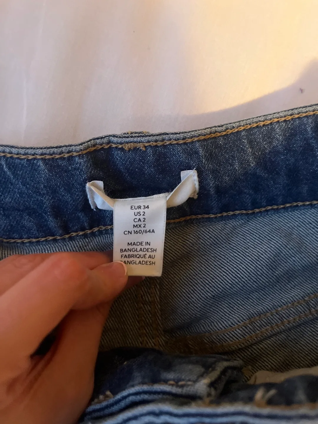 H&M Blue Jeans - High rise image indicator(3)