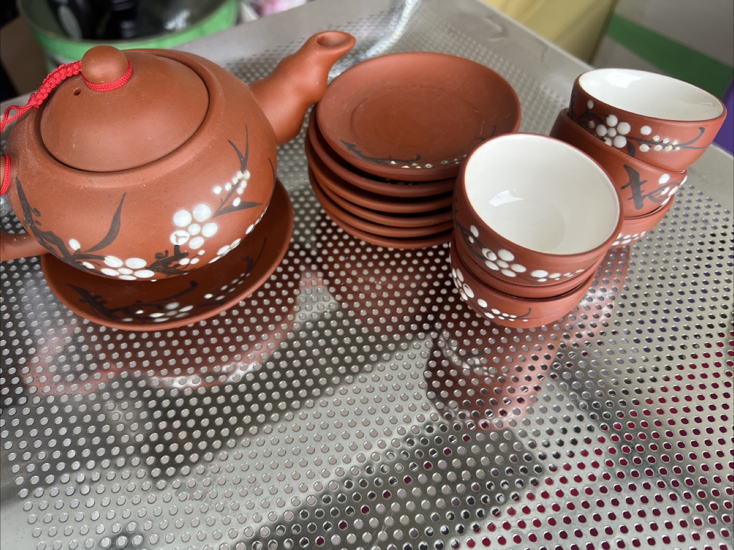 Ceramic Tea Set - Teapot, Cups, Saucers