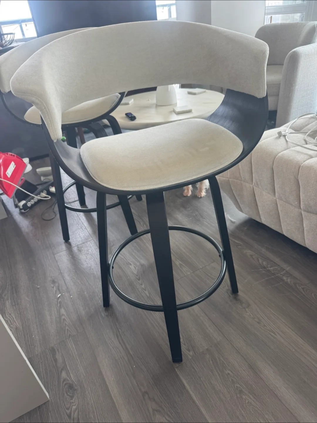 Set of 2 Swivel Bar Stools - Beige/Black image indicator(4)