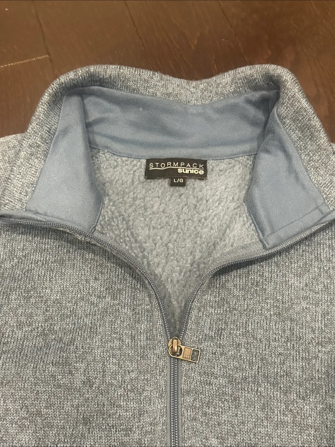 Sunice Women’s Blue Quarter-Zip Size L image indicator(7)