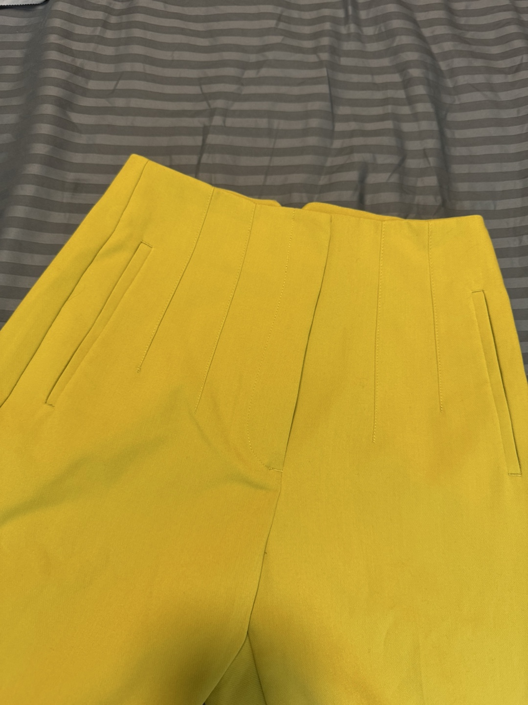 New Zara light green  Trousers - Size US 6 - photo 2