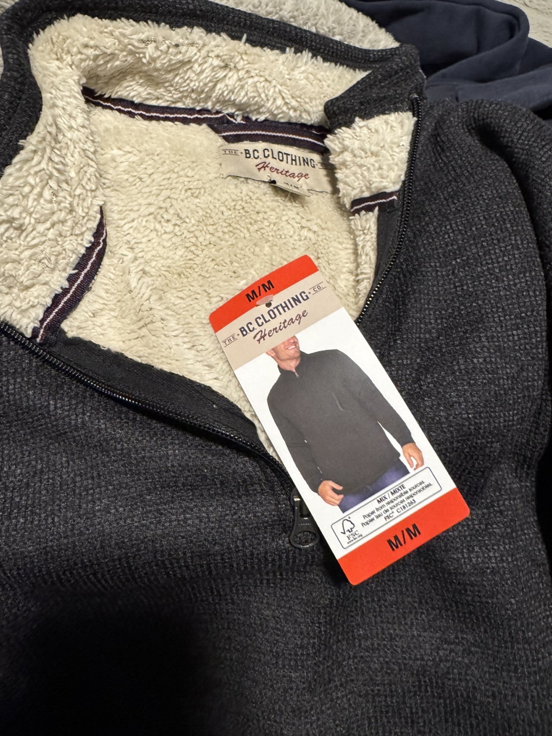 Men's Size M Sweaters & Jackets - photo 3