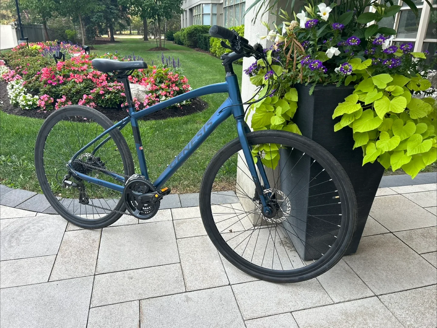 Genesis Hybrid Bike - Blue thumbnail