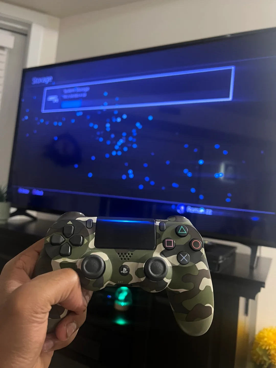 PlayStation 4 Console & Camo Controller thumbnail