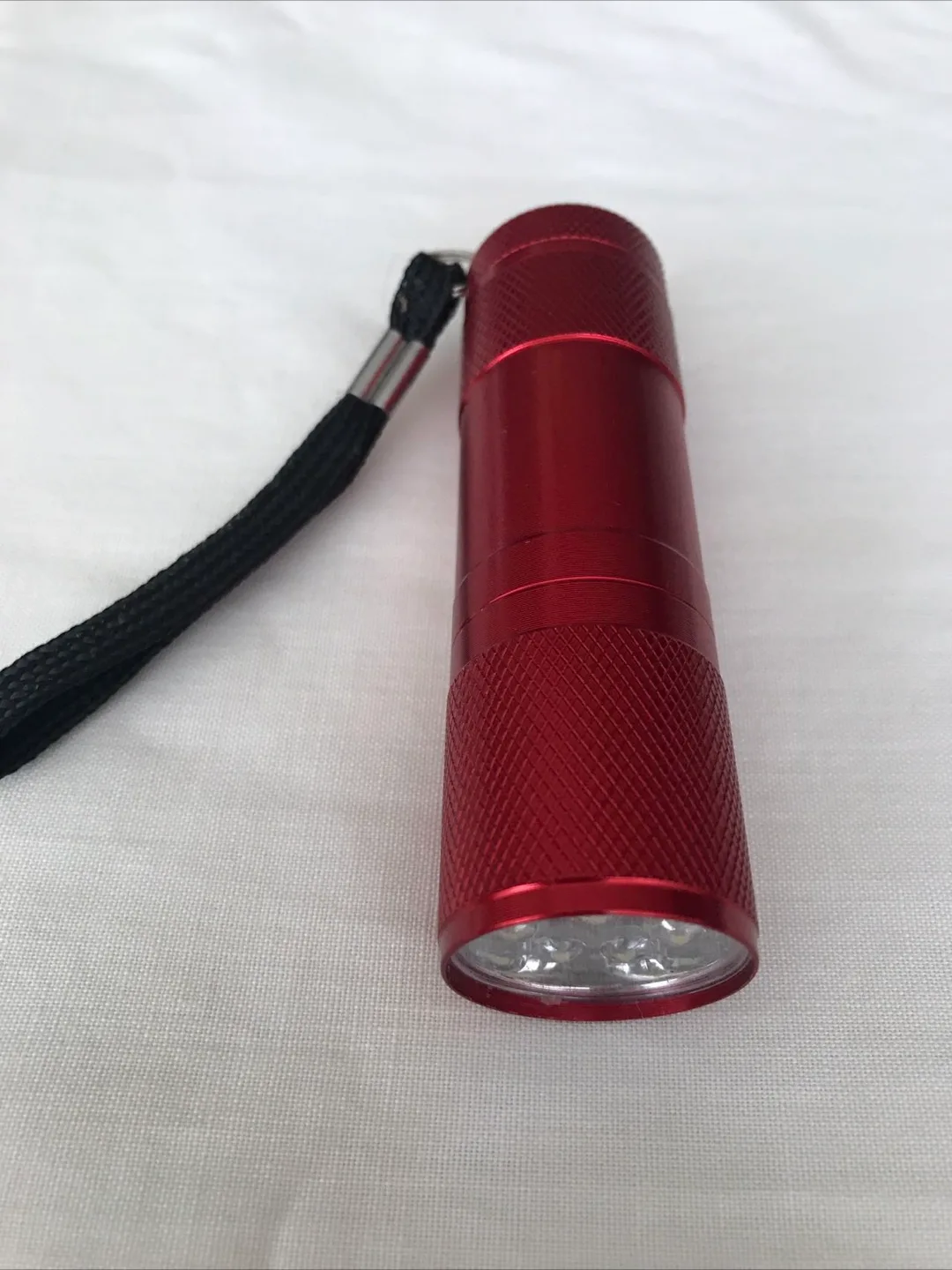 Brand-new Red Mini LED Flashlight thumbnail