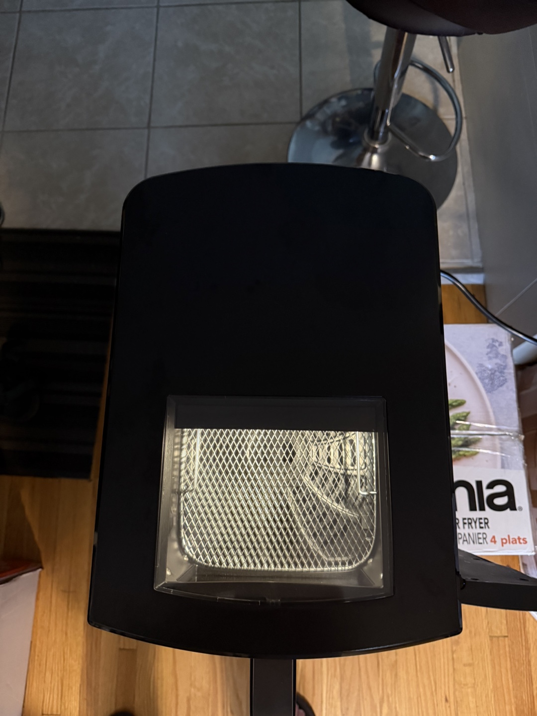 Gourmia 4 Dish Dual Basket Air Fryer 10.4 L (11 qt.) - photo 3