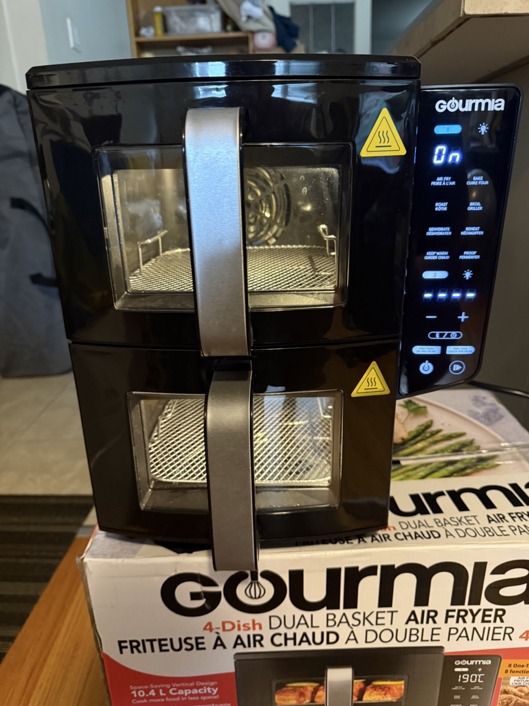 Gourmia 4 Dish Dual Basket Air Fryer 10.4 L (11 qt.) - photo 2