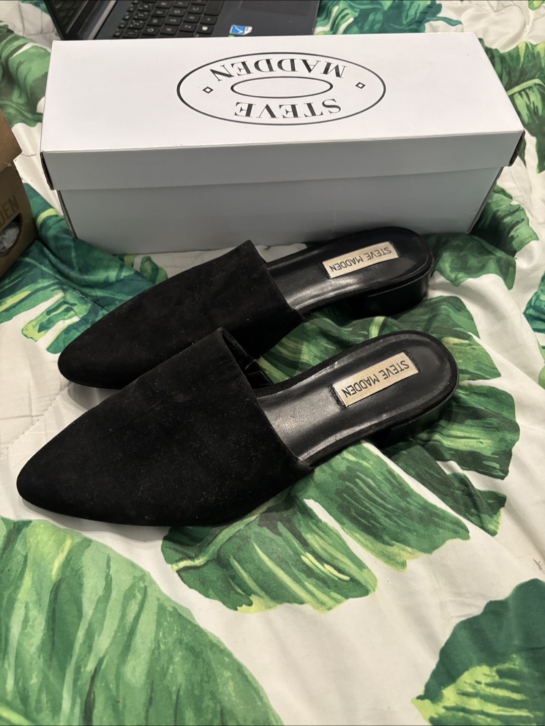 Steve Madden Calyce1 Black Mule Shoe - Size 8.5