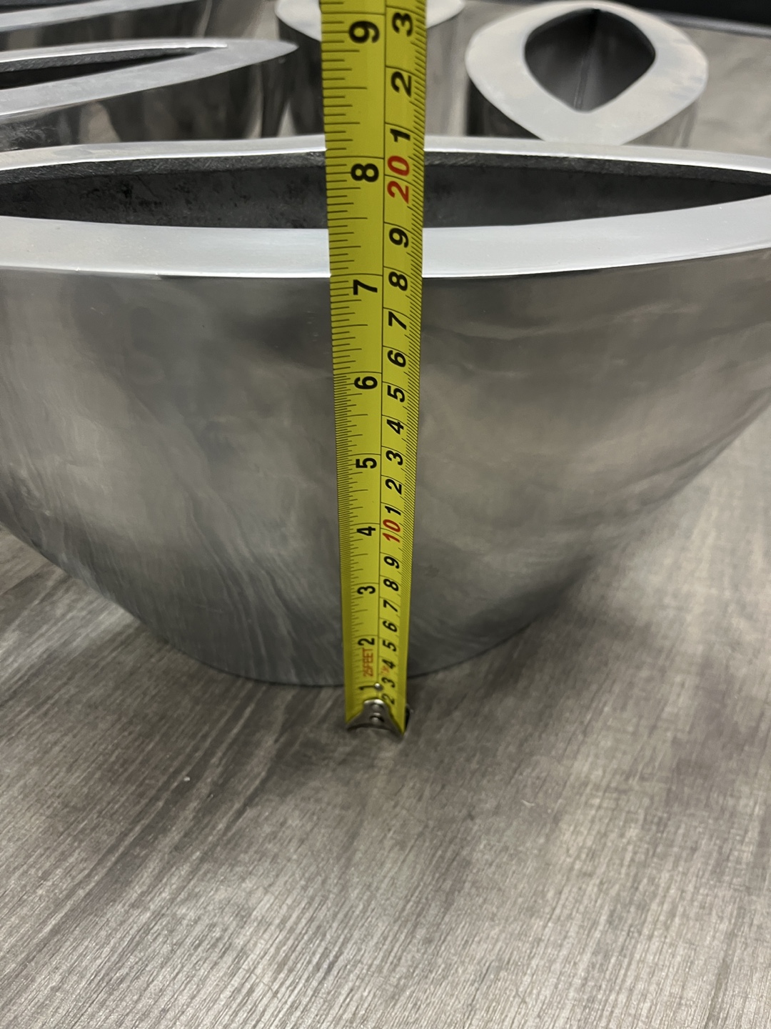 Set of 6 Silver Metal Planters - photo 3
