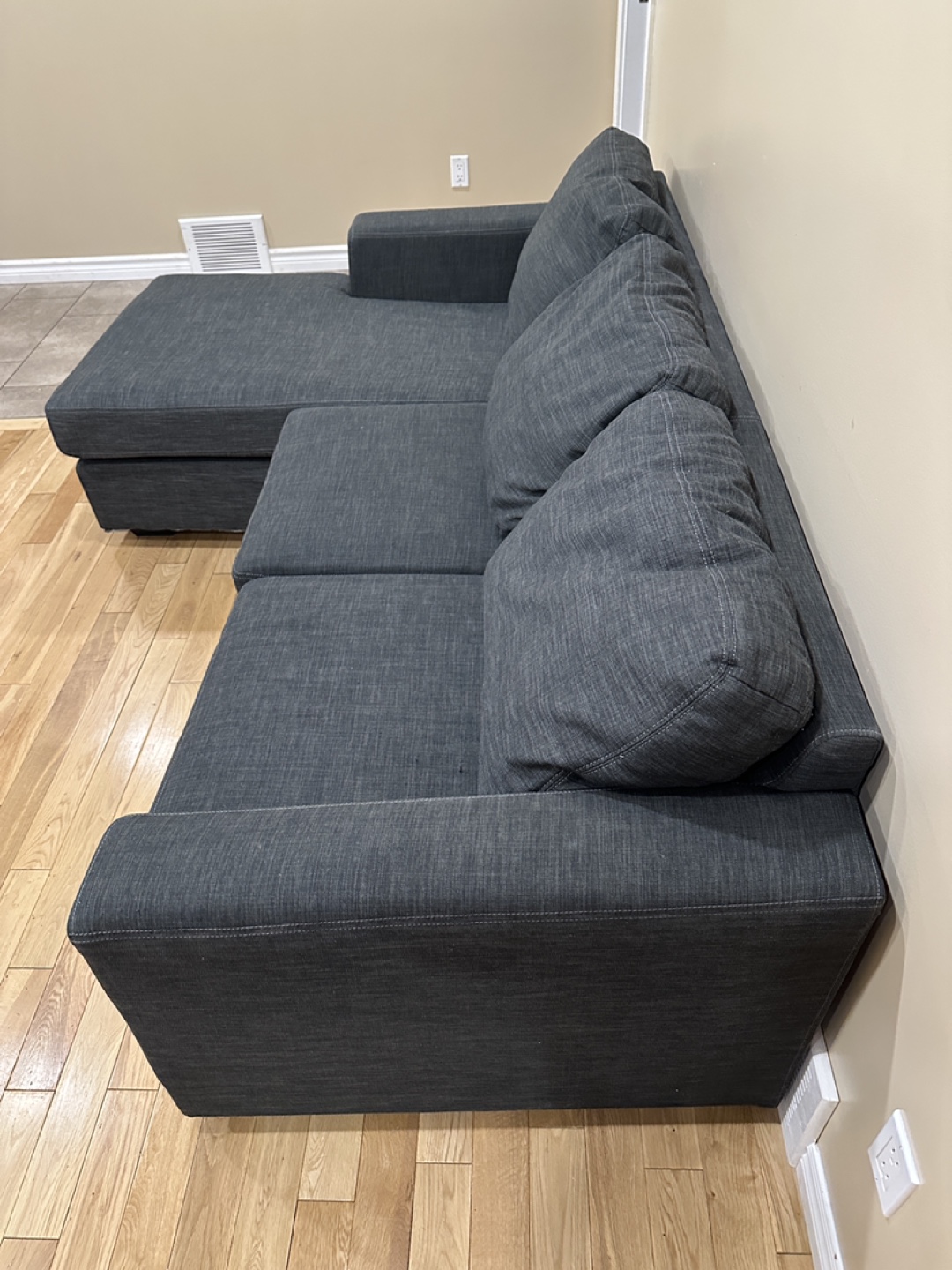 Grey Sectional Sofa with Adjustable Chaise (CAN DELIVER) - photo 4