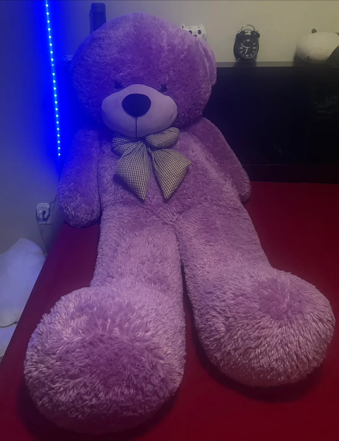Giant Purple Teddy Bear thumbnail