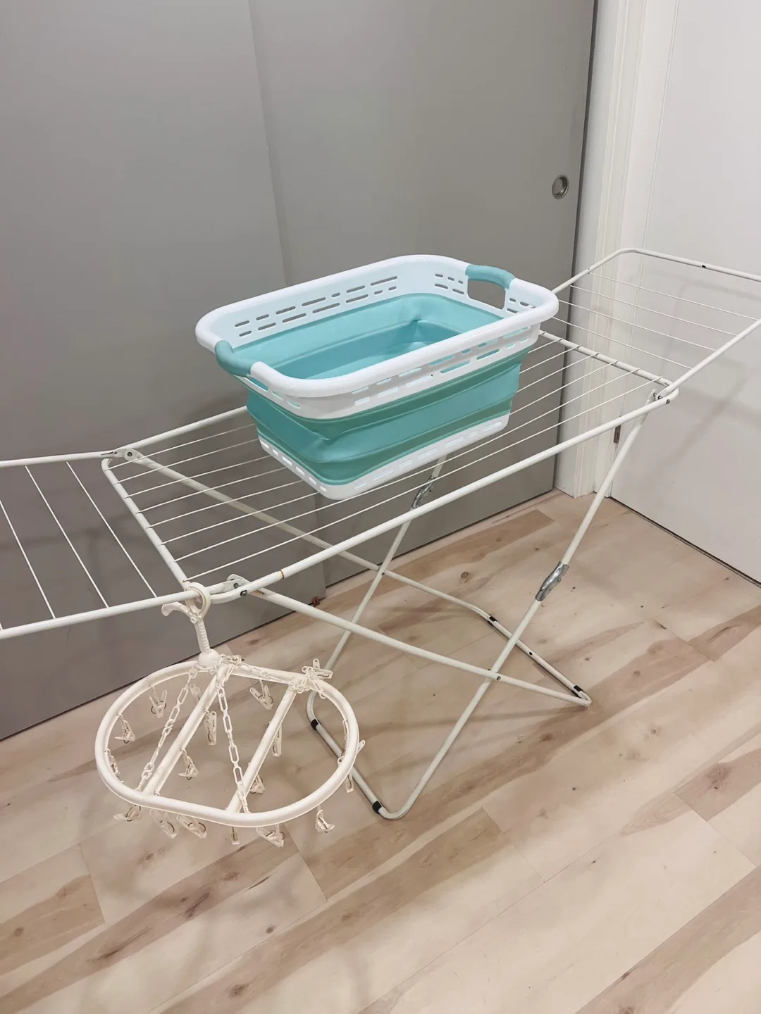Brookstone Laundry Basket & Drying Rack with Clip Hanger thumbnail
