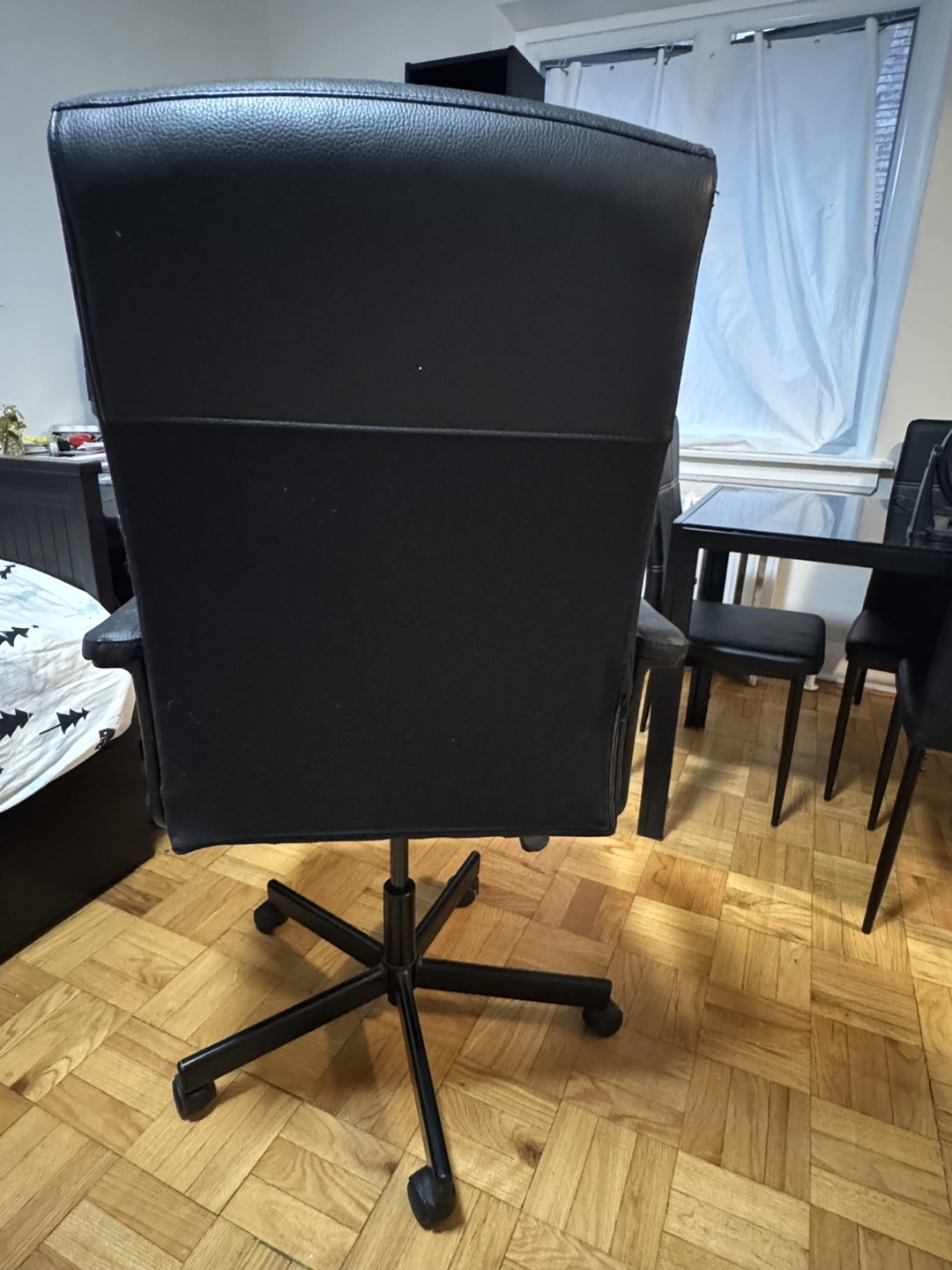 Black Office Chair - photo 5