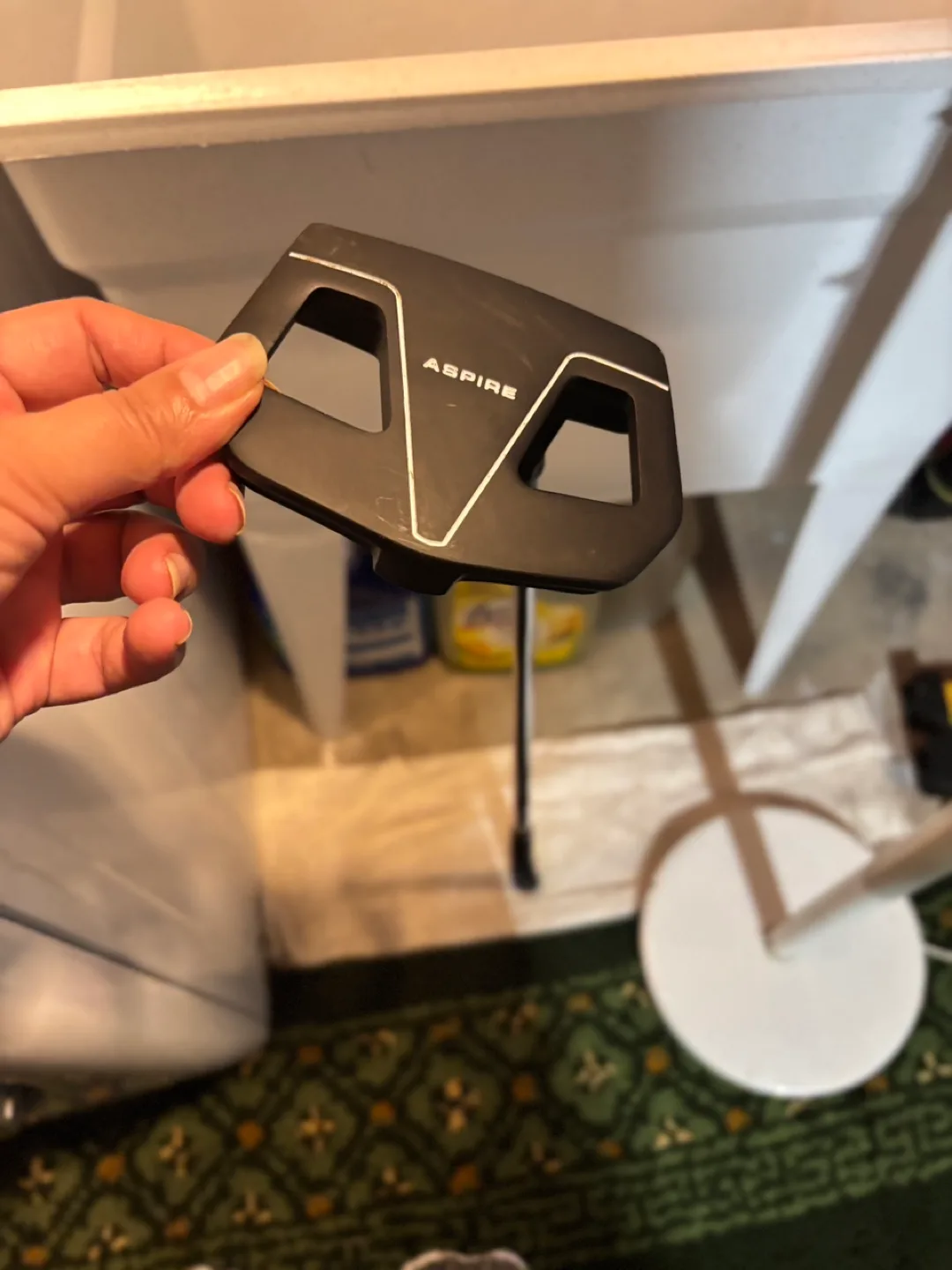 Aspire Golf Clubs with Aspire Bag and Balls image indicator(8)