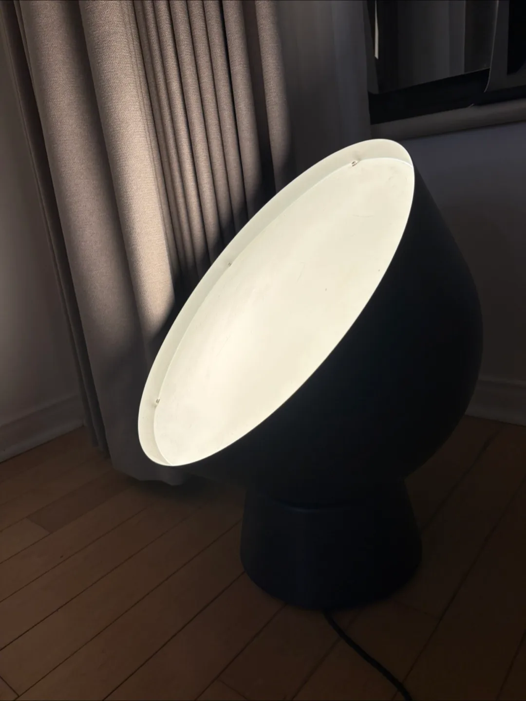 Black Floor Table Lamp image indicator(2)