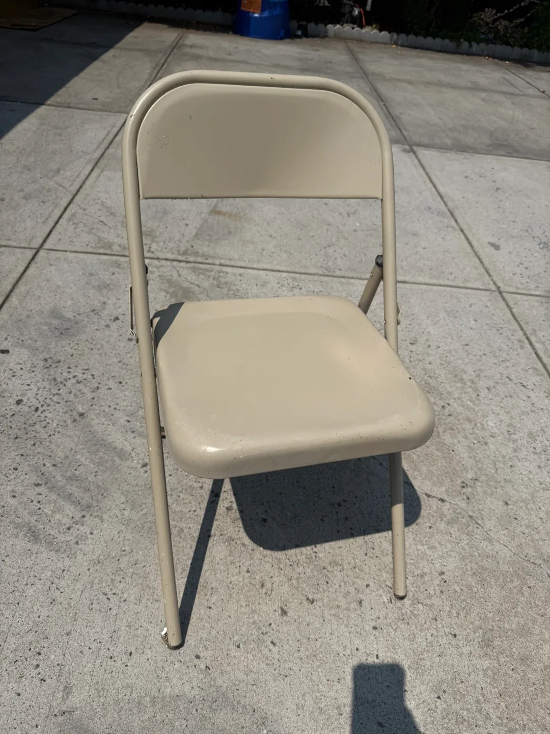 Folding Chair - Beige thumbnail