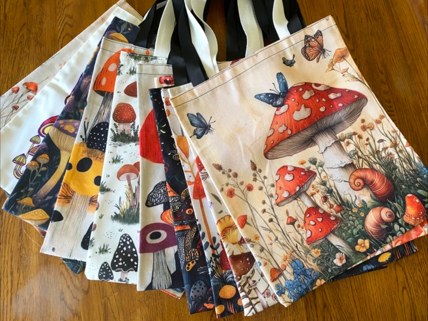Mushroom tote bag thumbnail