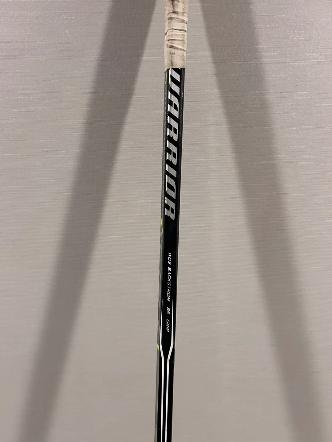 Warrior Alpha QX4 Left Handed Hockey Stick thumbnail