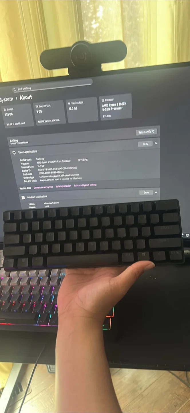 Steelseries 60% Mechanical keyboard Wireless thumbnail