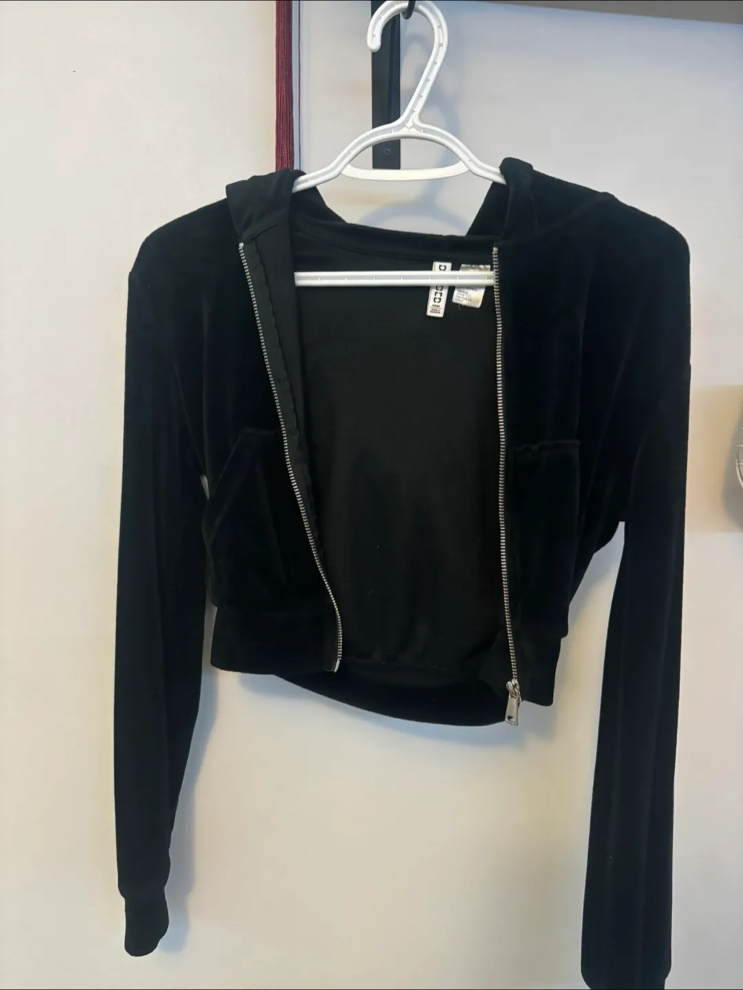 H&M Black Velour Cropped Hoodie thumbnail