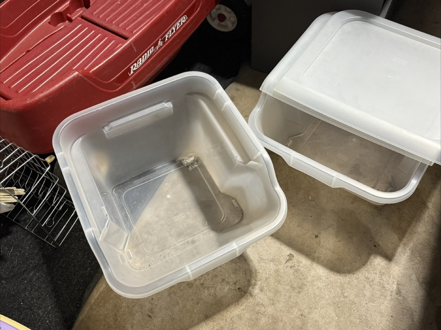 Clear Plastic Storage Bins with Lids - Set of 2 - photo 3