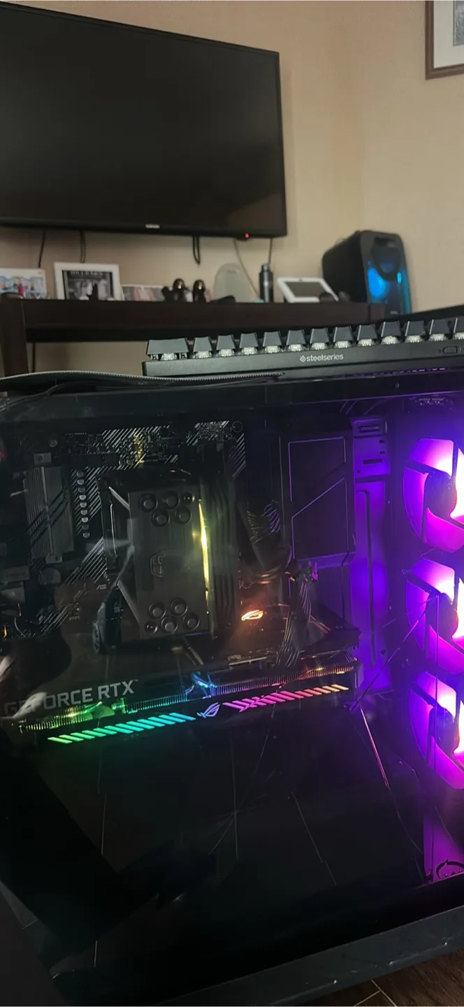 Custom Gaming PC - Ryzen 5 5600X, RTX 3050 image indicator(2)