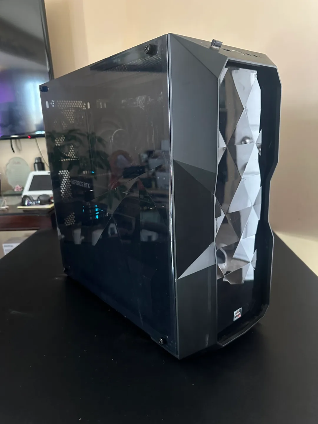 Custom Gaming PC - Ryzen 5 5600X, RTX 3050 thumbnail