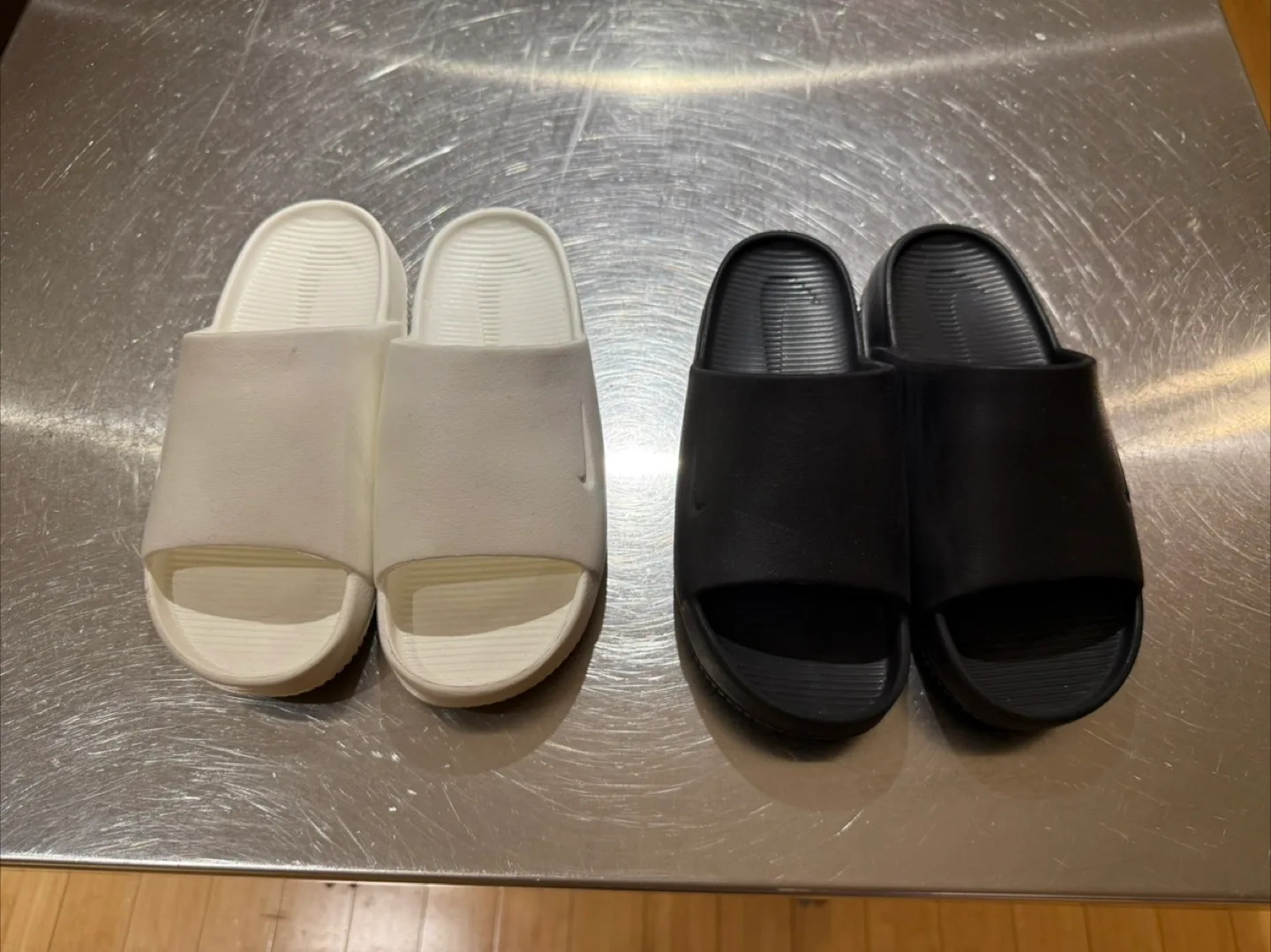 Nike Slides - Women’s - Black & White thumbnail