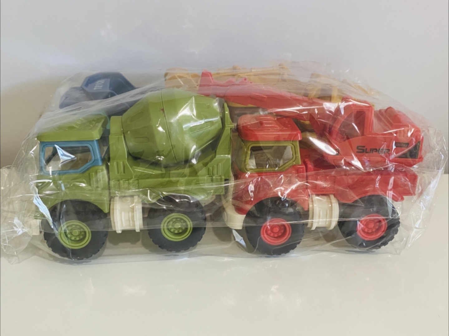 Truck toy set of 4 - photo 4