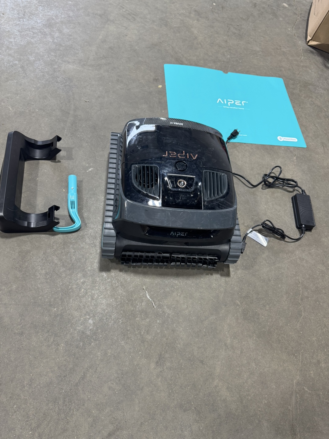 Aiper Scuba X1 Cordless Robotic Pool Cleaner - photo 2