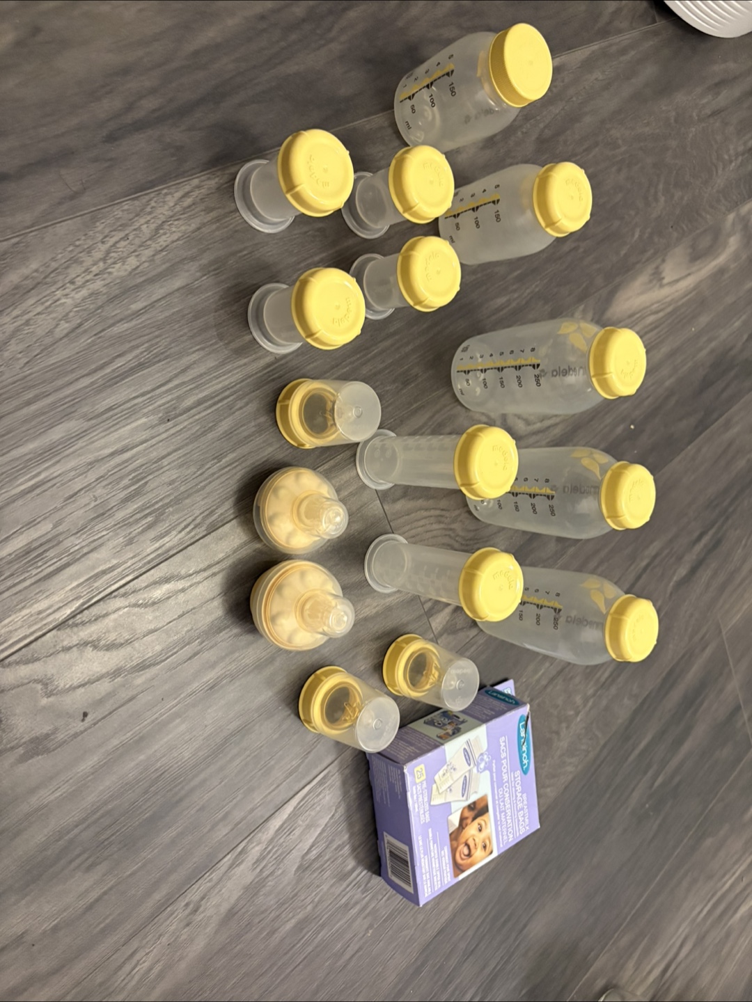 Models Breast Milk Storage Bottles & Lansinoh Bags