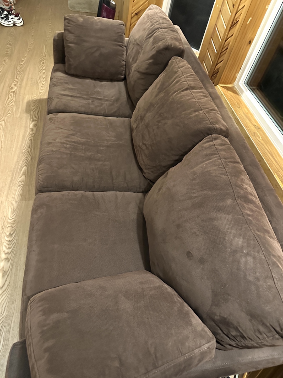 Beautiful Full Size 3 Seater Sofa Bed (CAN DELIVER) - photo 4