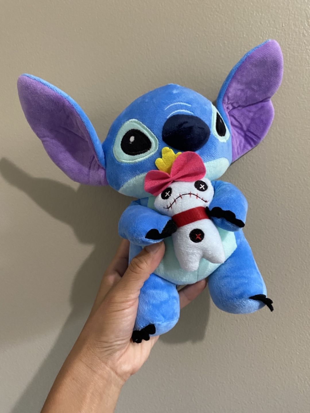 Medium Stitch plush