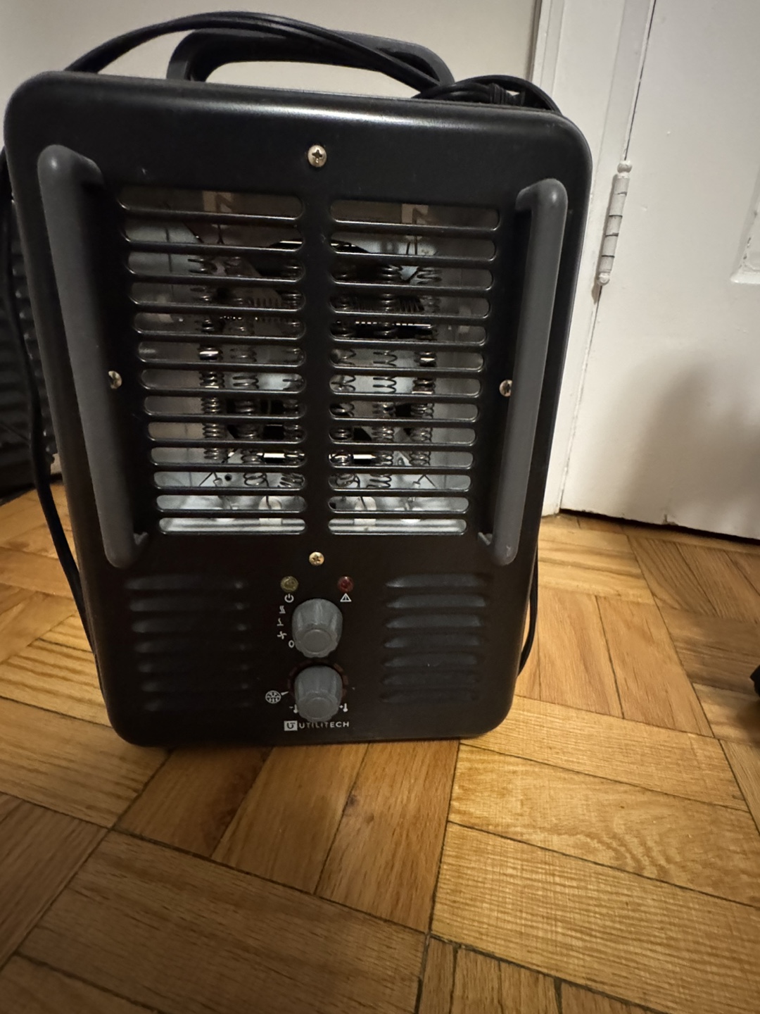 Utilitech Portable Heater - photo 2