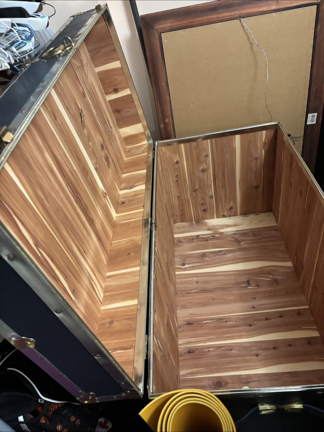 Vintage-Style Storage Trunk