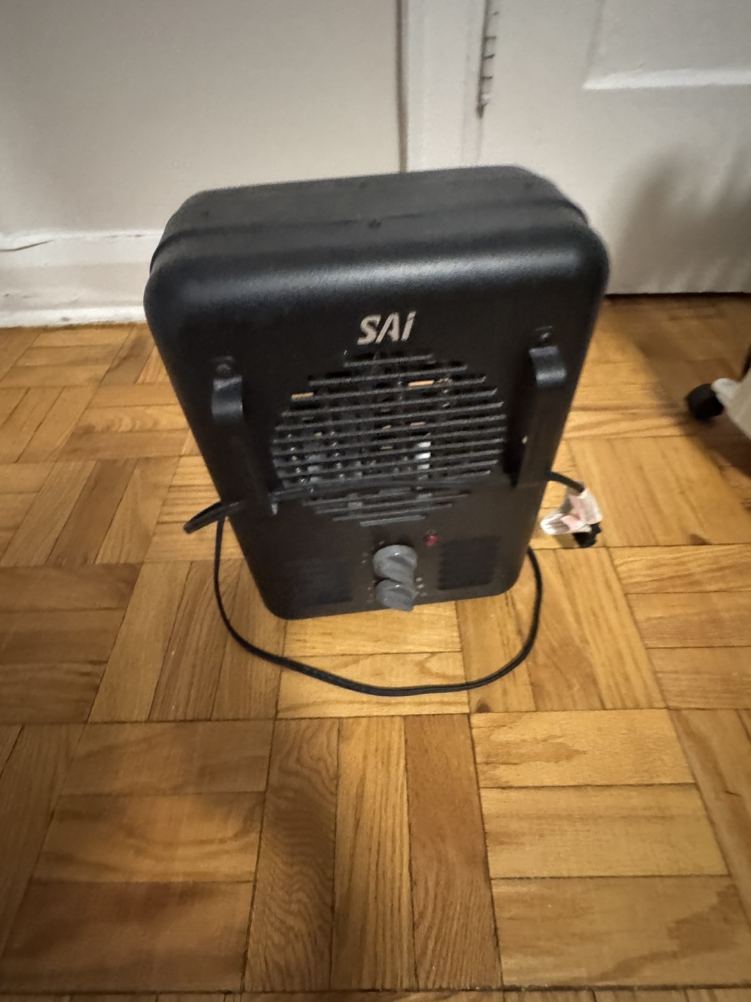 SAI Black Space Heater - photo 2