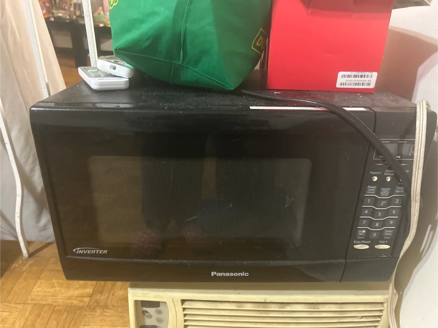 Panasonic Inverter Microwave thumbnail