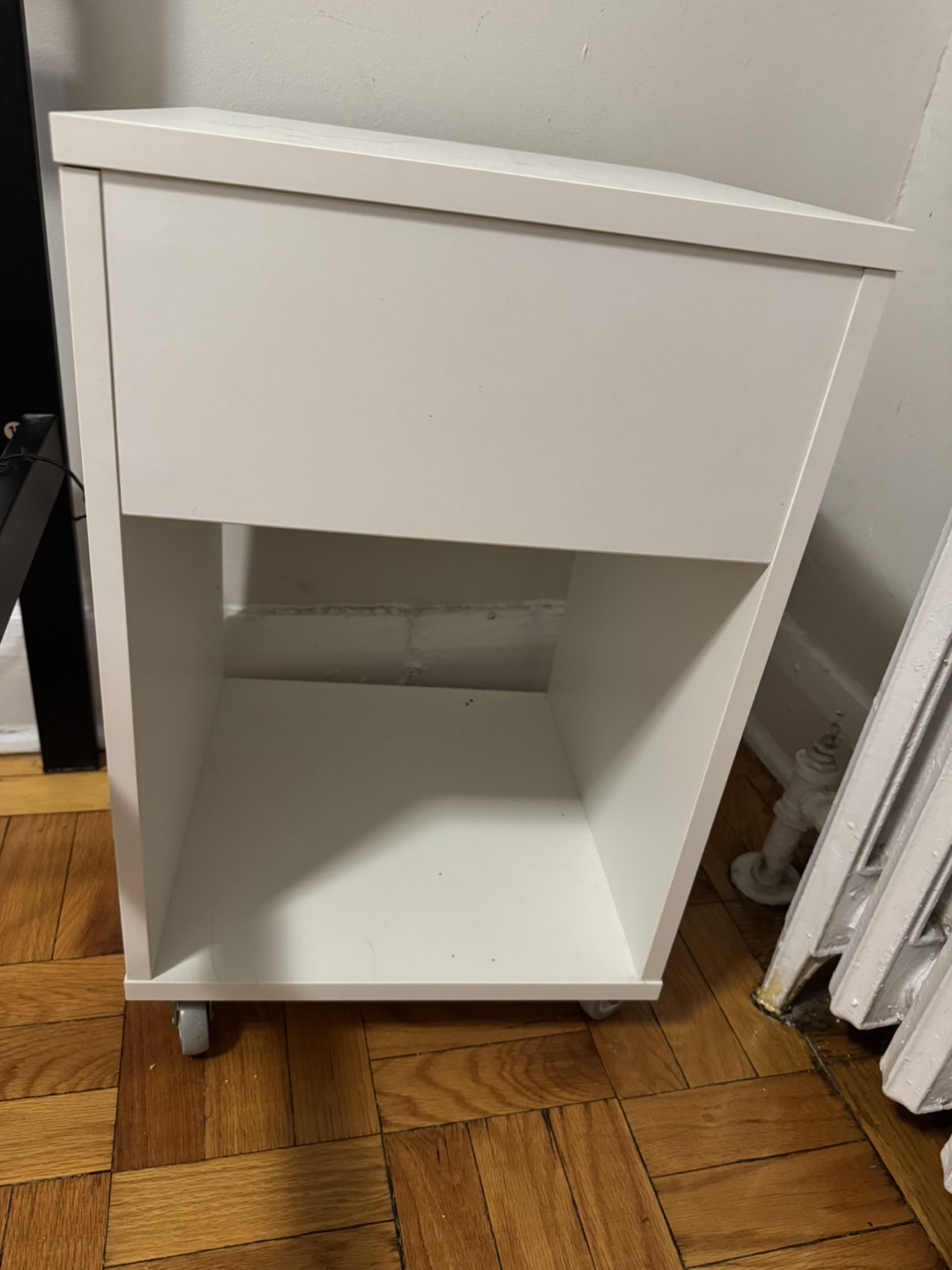 White Rolling Shelf Unit - photo 2