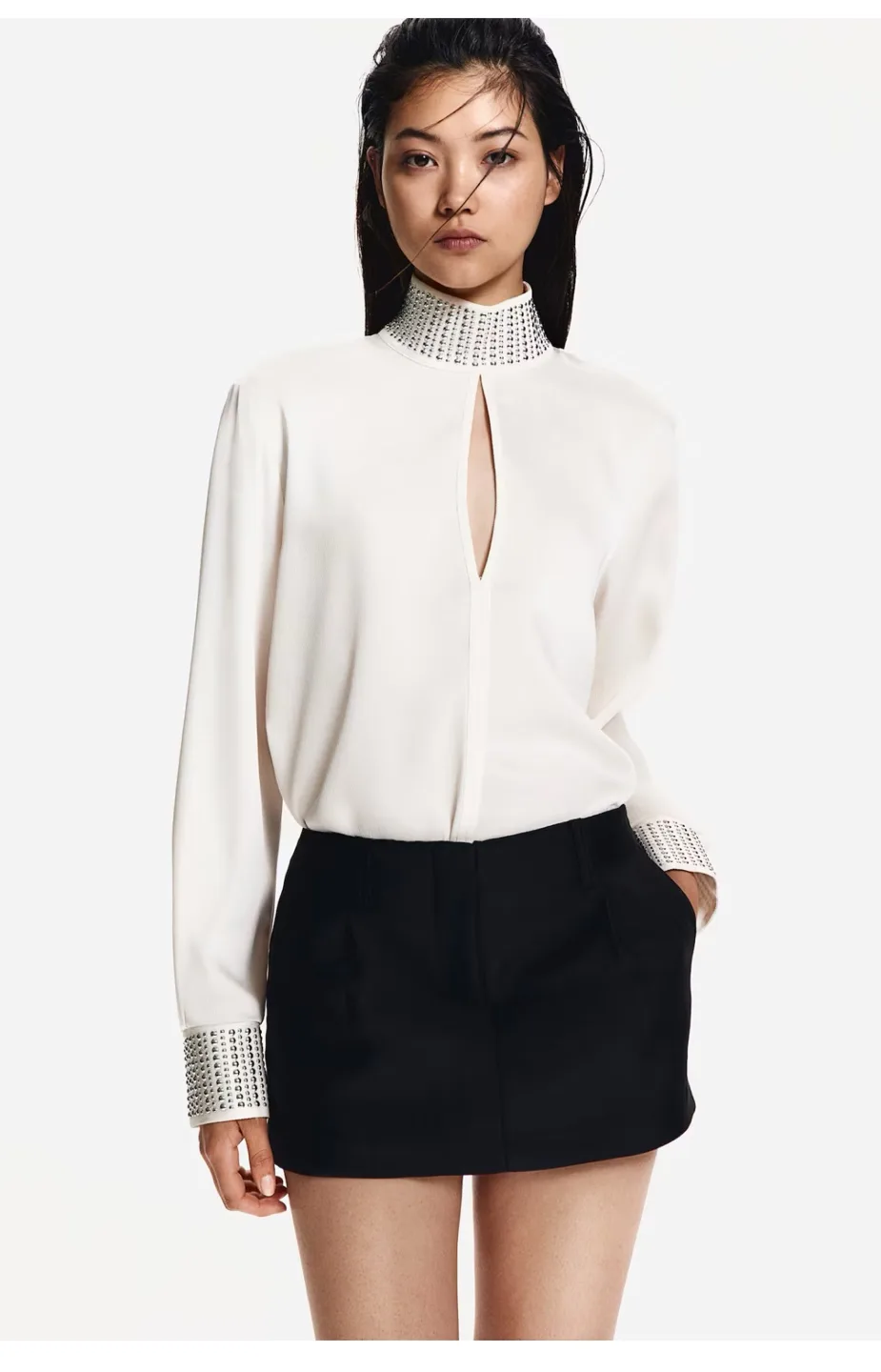 Brand new H&M  Cream Embellished Blouse - Size S image indicator(7)