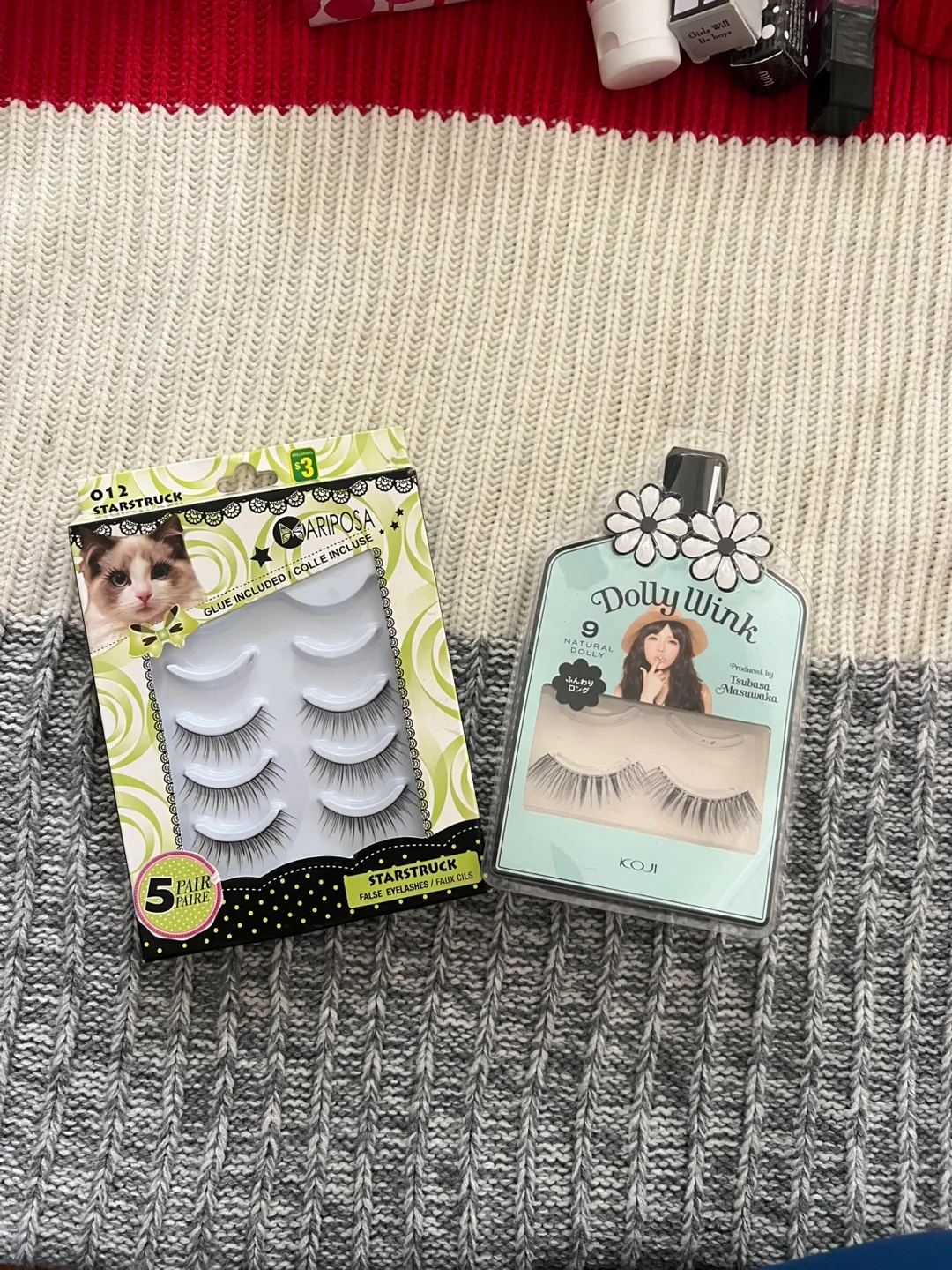 NYC Brush Set & False Eyelashes thumbnail