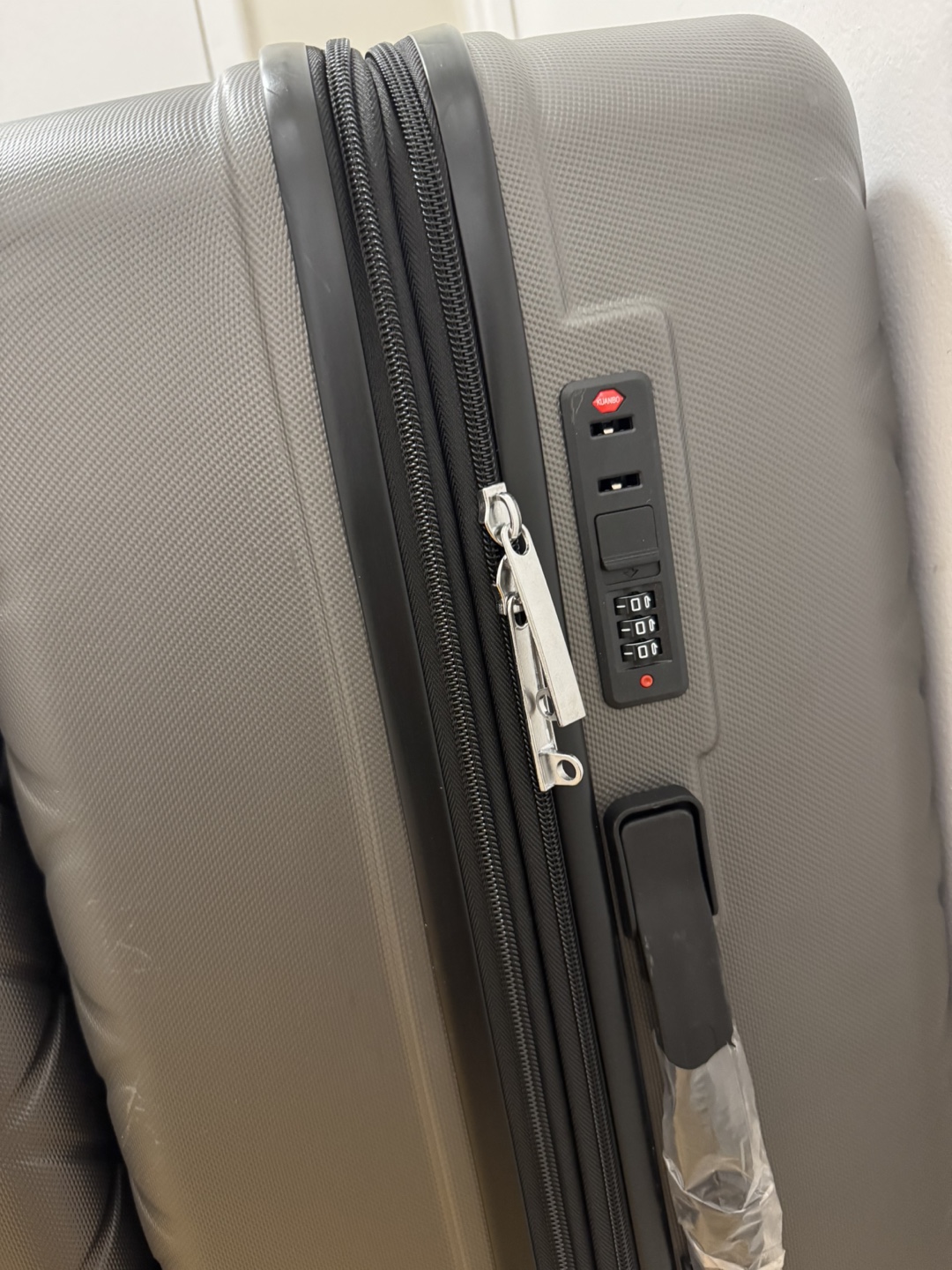 Luggage Set - 3 Piece - photo 2