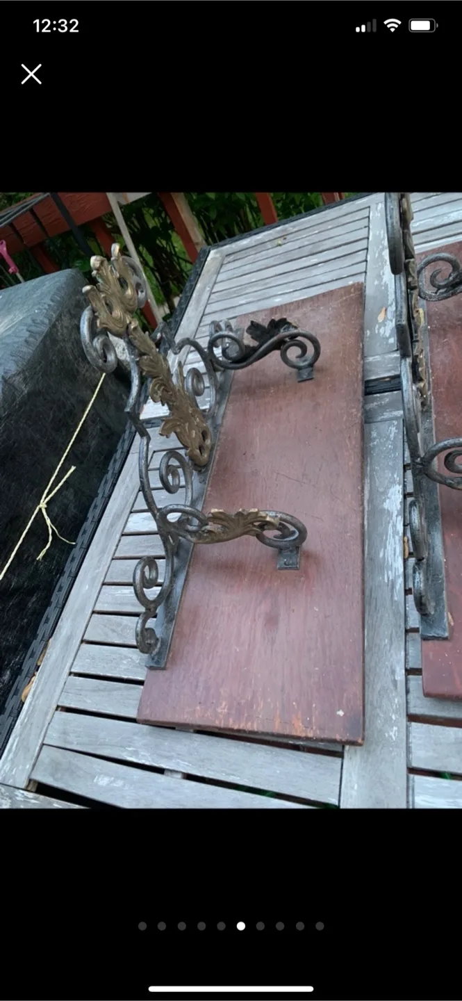 2 Piece Antique Dark wood Shelves and Horse Books Stand image indicator(6)