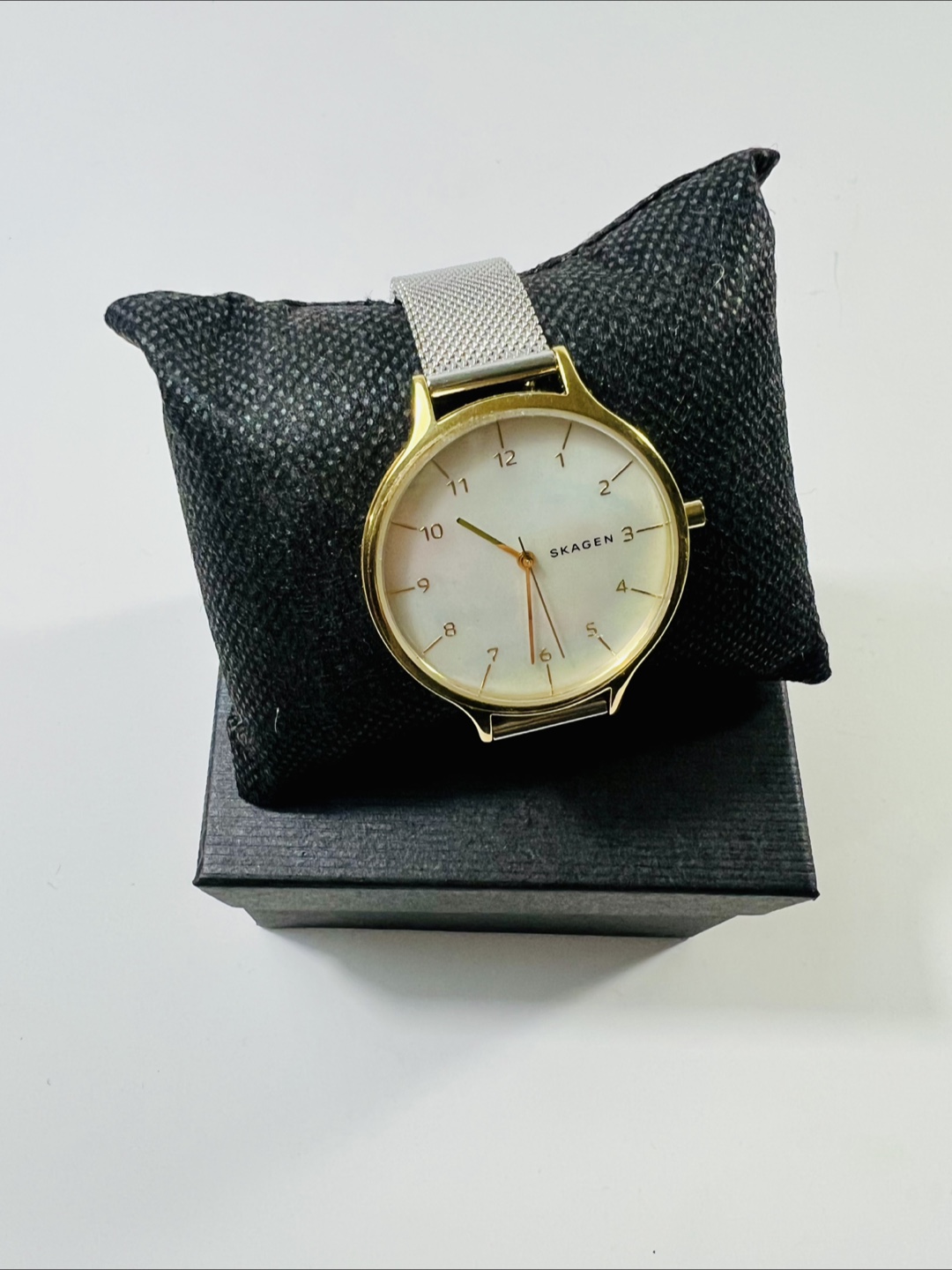 Skagen Gold-Tone Mesh Watch - photo 2
