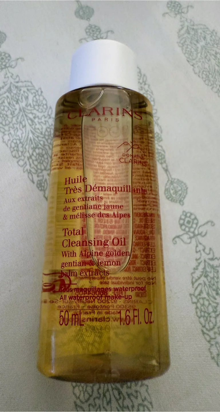 Clarins Total Eye Lift, Total Cleansing Oil & Supra Lift Mascara image indicator(3)