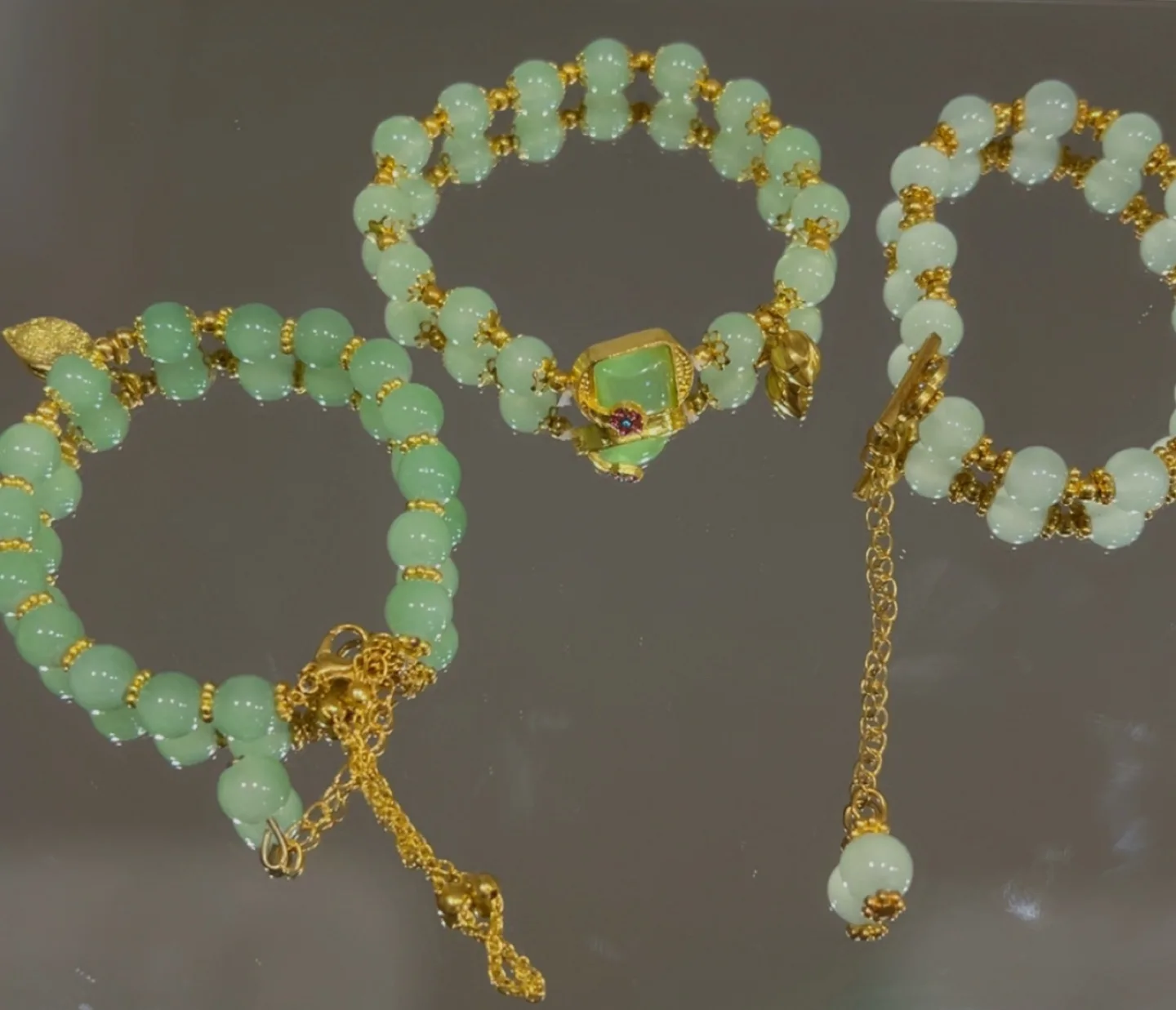 Jade & Gold Beaded Bracelet thumbnail