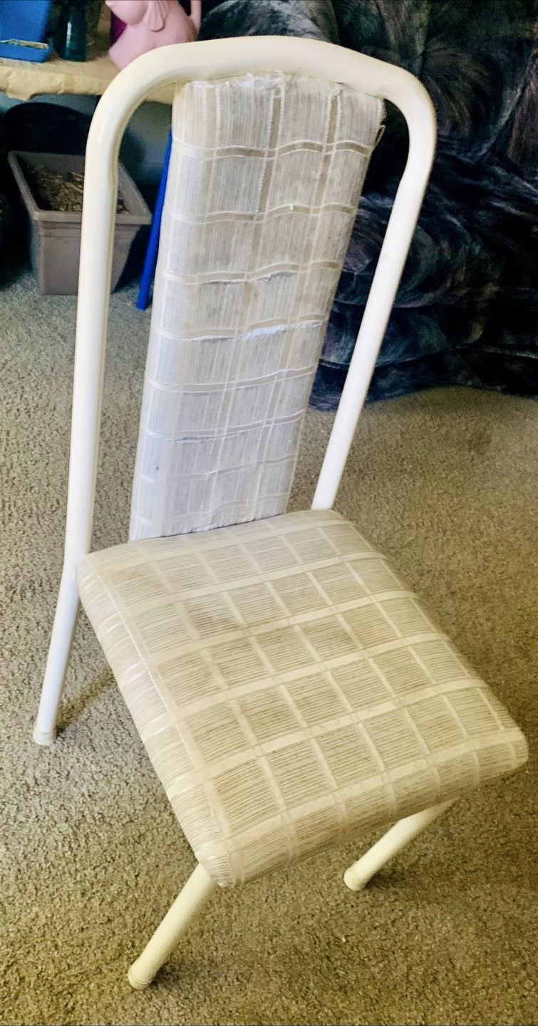 Dining table and White Metal Frame Dining Chairs - Set of 3 - photo 5
